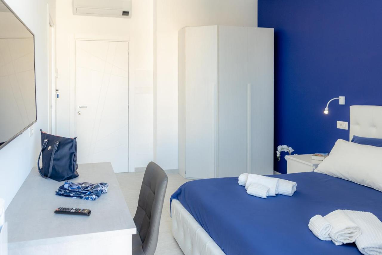 Bed and Breakfast Le Tre Ccc Сорренто Екстер'єр фото