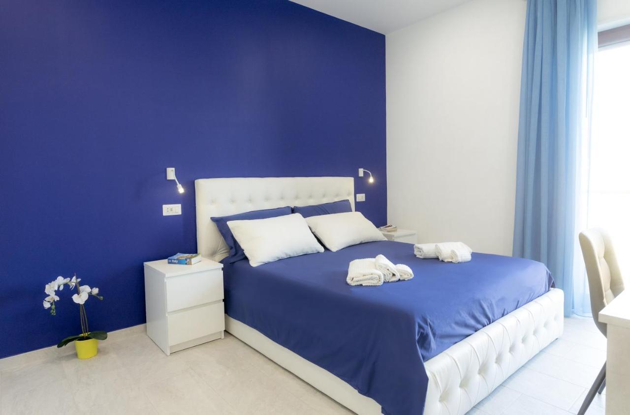 Bed and Breakfast Le Tre Ccc Сорренто Екстер'єр фото